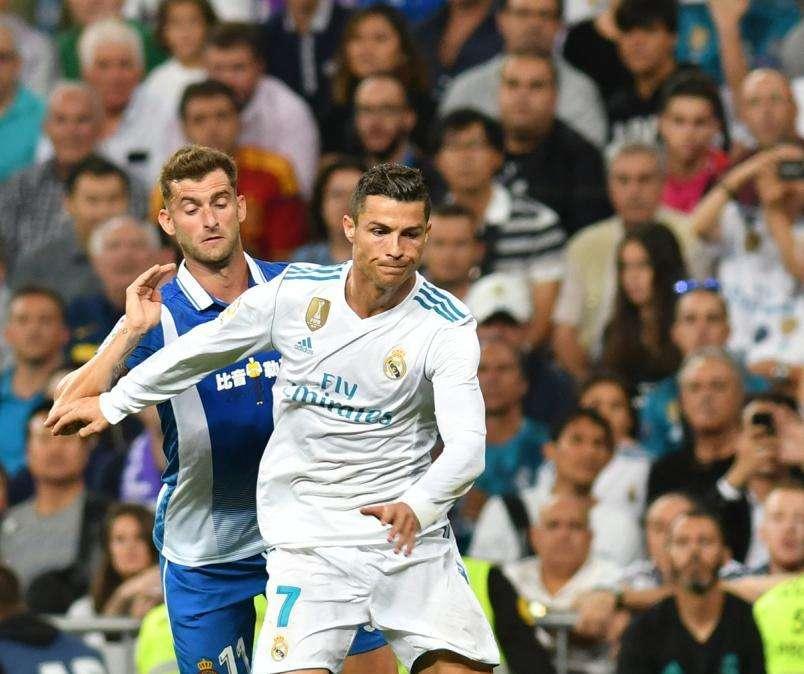 Cristiano, tras ganar su quinto premio FIFA: "Quiero siete"