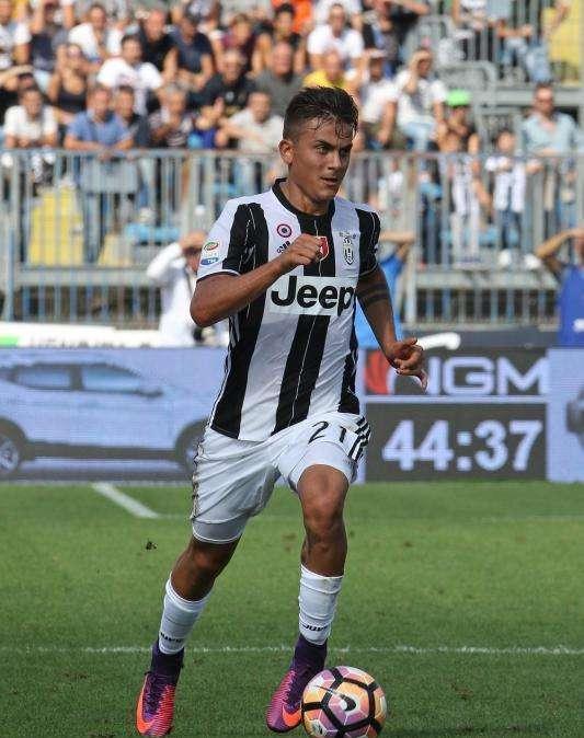 El Manchester United se une a la pelea por Paulo Dybala