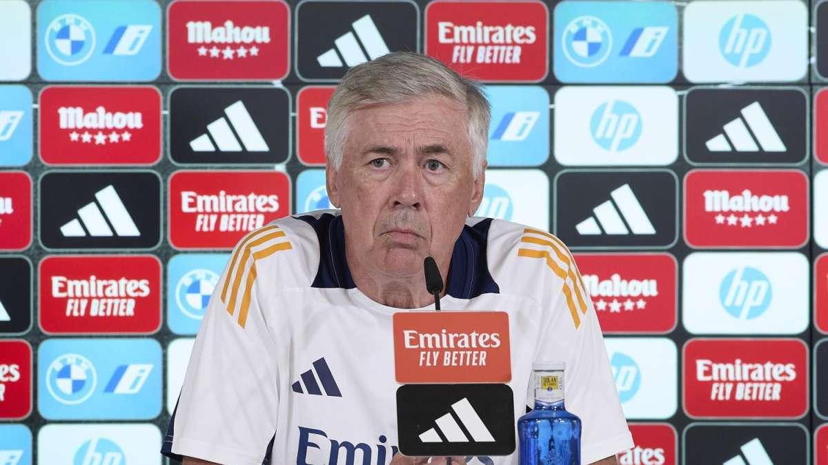 Carlo Ancelotti en rueda de prensa: "Pensamos que no era roja a Vinicius"