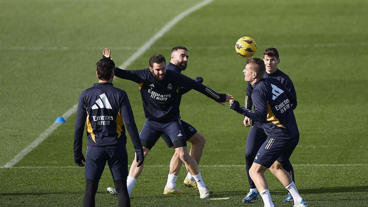 Las mejores imágenes del último entrenamiento del Real Madrid: Bellingham, Güler...
