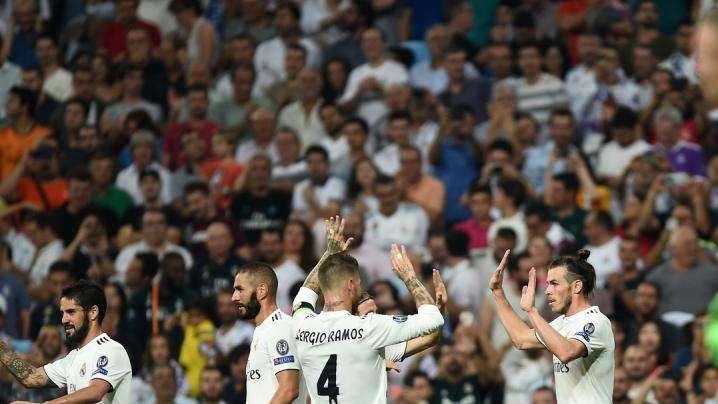 El tifo de los ultras del Rapid Viena ante el Villarreal con el que se acordaron del Madrid