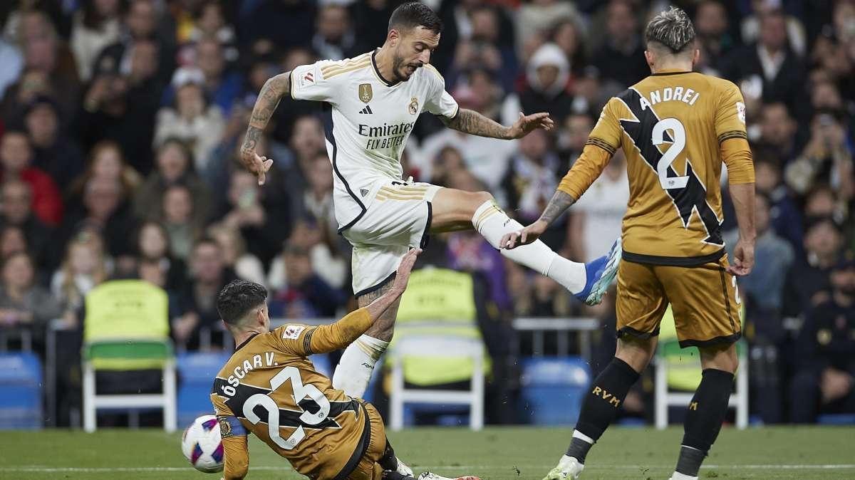 Sin goles y sin liderato: la crónica del Real Madrid - Rayo Vallecano