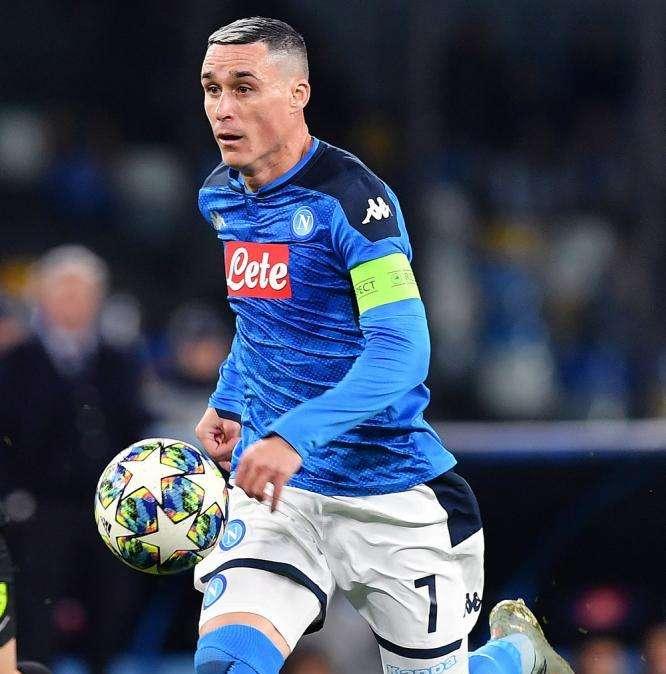 El Nápoles ofrece a Callejón una nueva oferta para ampliar su contrato