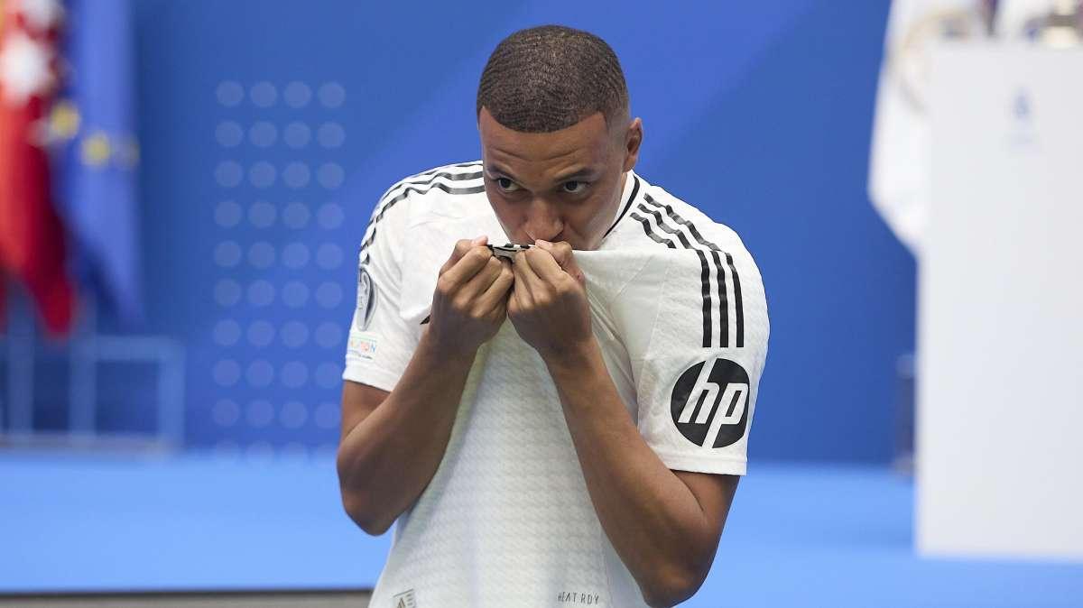 Jornada muy cargada en el Real Madrid: regreso de la gira, Mbappé en Valdebebas...