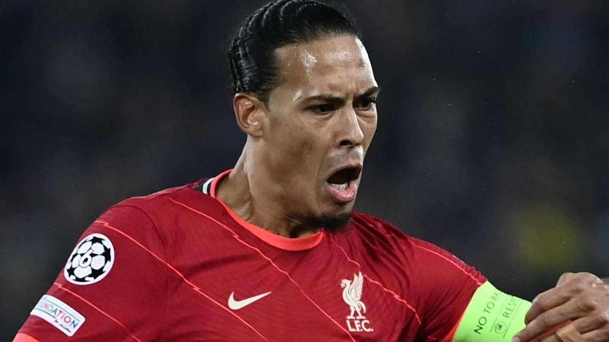 Van Dijk y Robertson también hacen saltar las alarmas en el Liverpool
