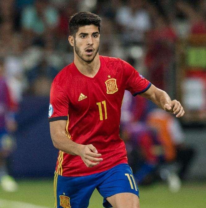 "Lo menos malo que pensamos ya cuando vemos a Asensio es que prefiere la mantita que sudar sangre"