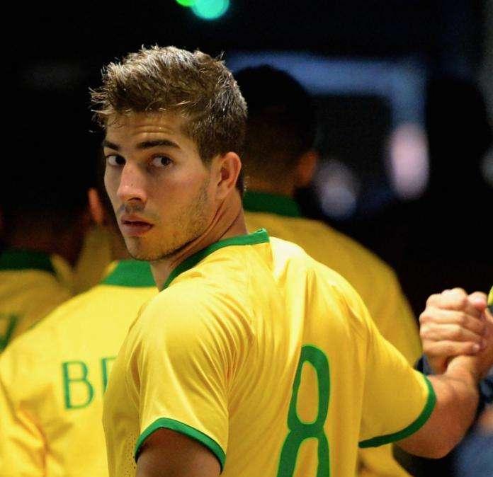 Caçapa: "Lucas Silva es un gran jugador, espero que tenga éxito en el Marsella"