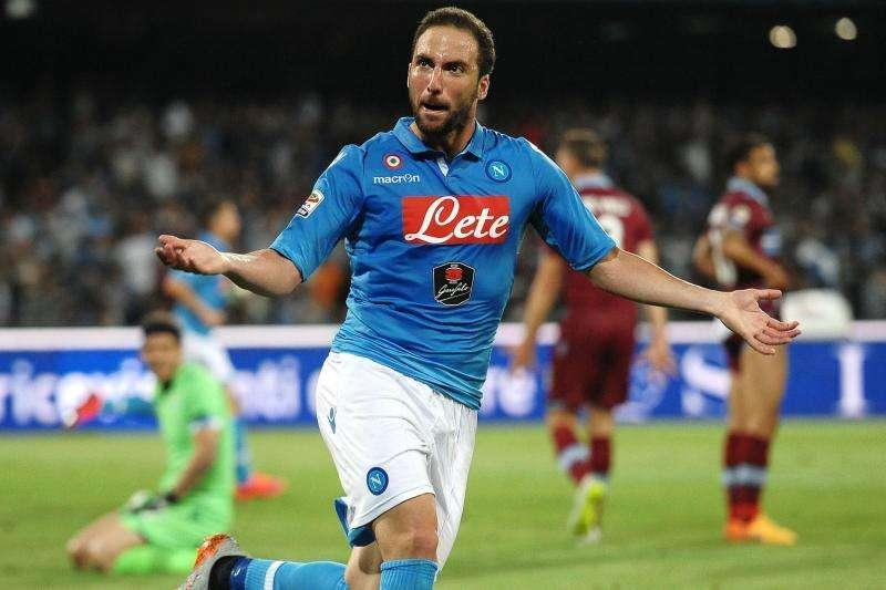 Metro: Mourinho quiere a Higuain en el Chelsea