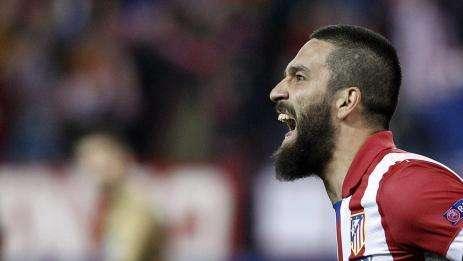Sport: Arda Turan recibe una superoferta desde China