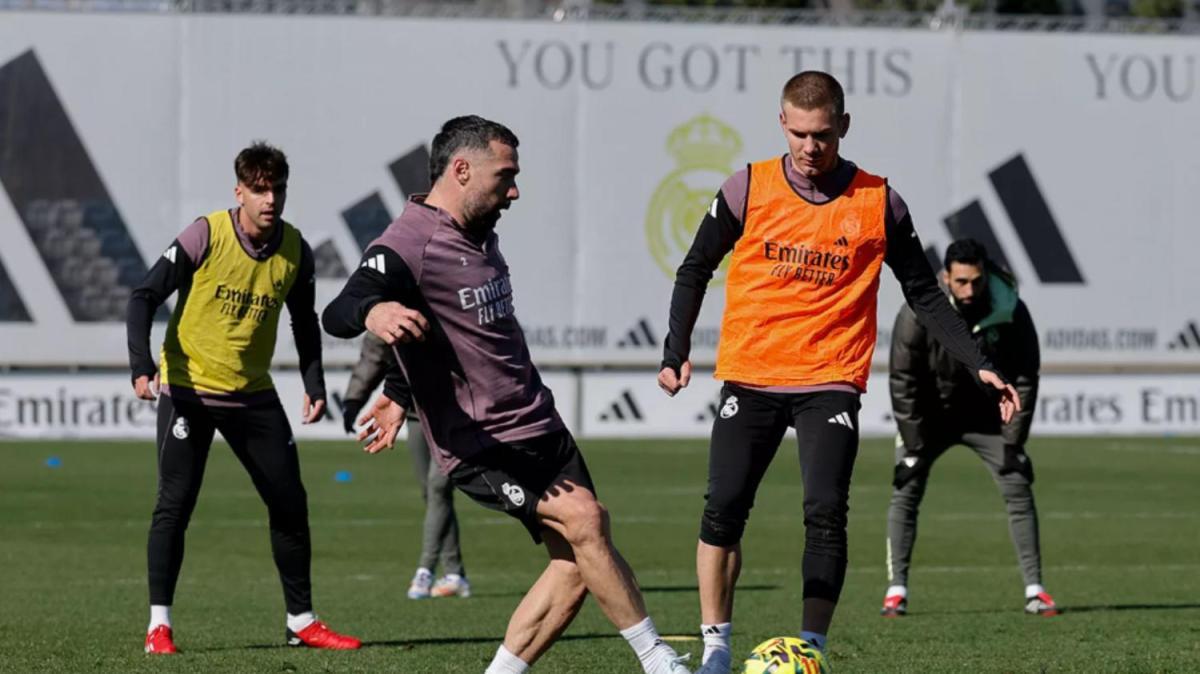 Un entrenamiento donde Arbeloa debe motivar a la plantilla