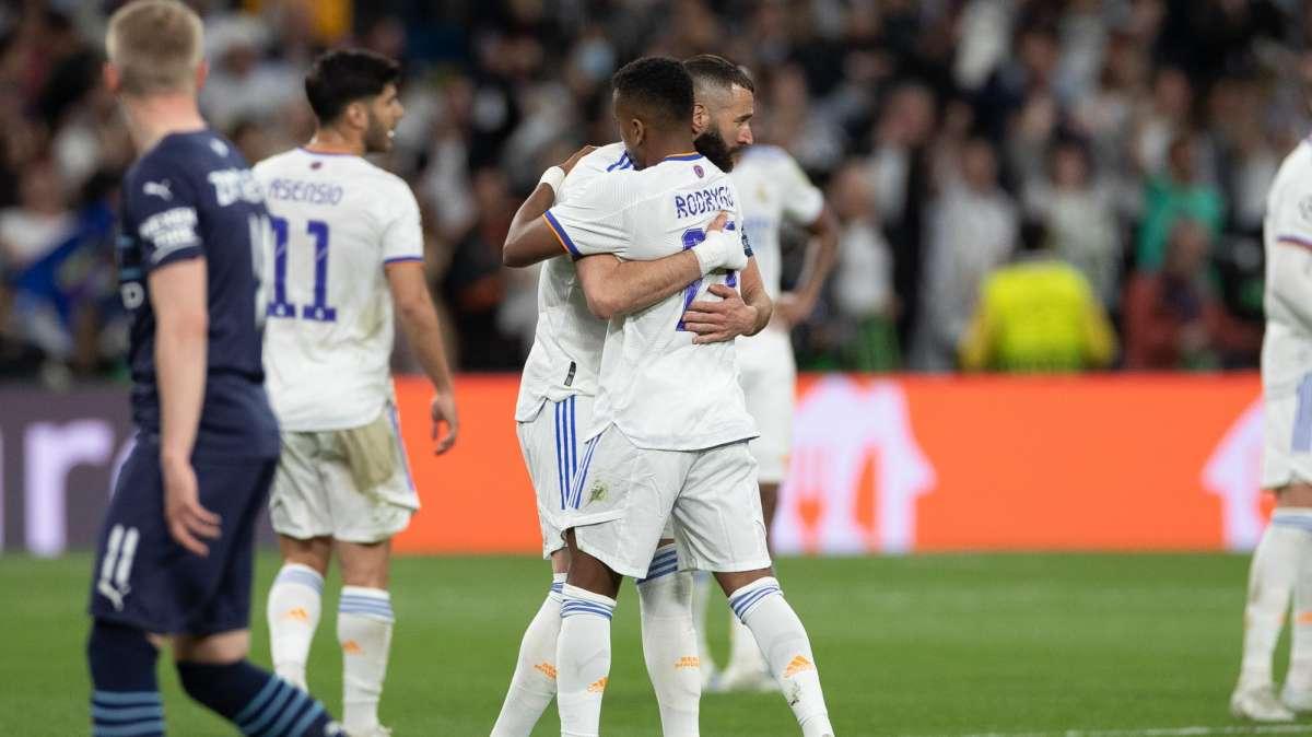 El precioso detalle de Benzema con Rodrygo antes del penalti