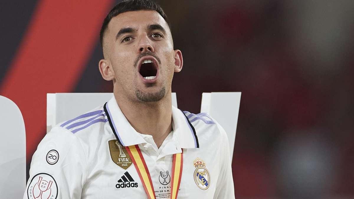 Oficial: Dani Ceballos renueva con el Real Madrid hasta 2027