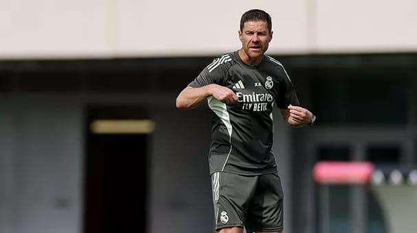 Xabi Alonso advierte a sus jugadores: máximo cuidado