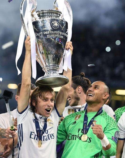 Modric: "Todo esto es mágico. Ni en mis mejores sueños lo hubiese imaginado. Cristiano..."