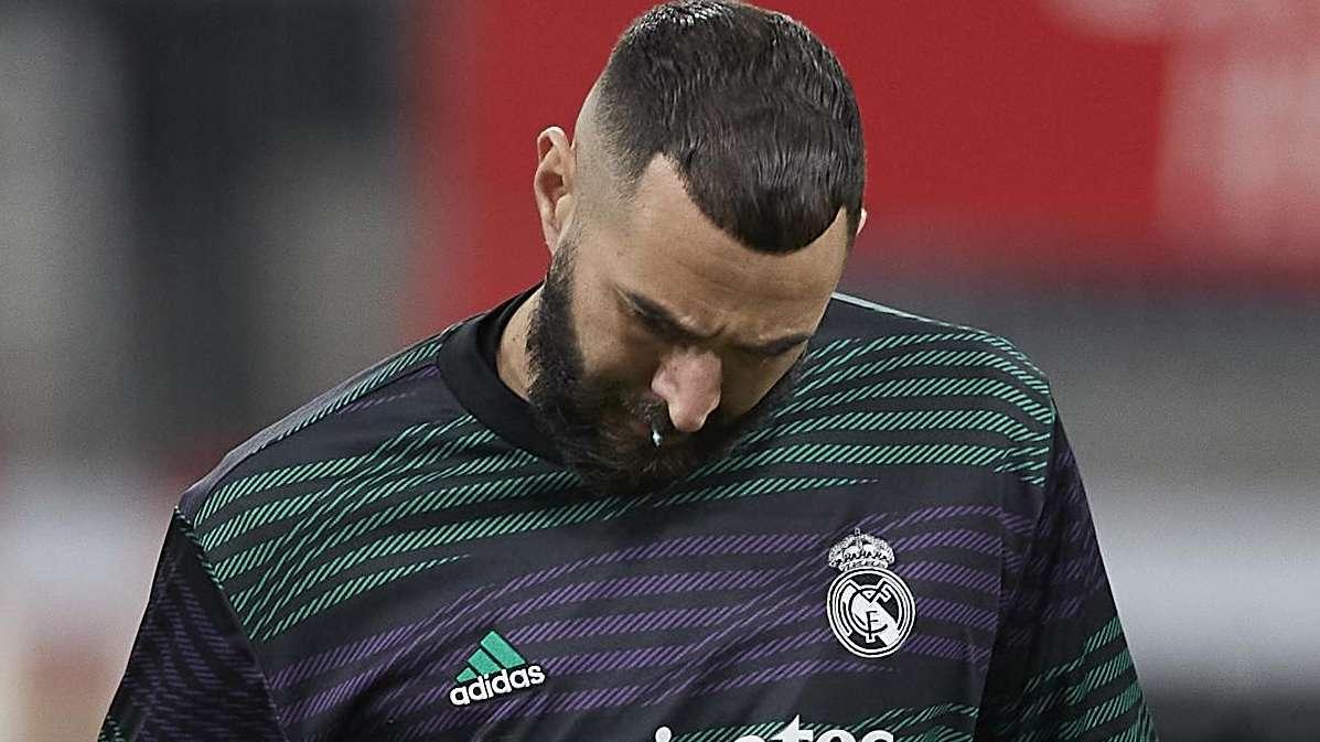 Benzema: "¿Mi futuro? Estoy en el Real Madrid. La realidad no es lo que se dice en internet"