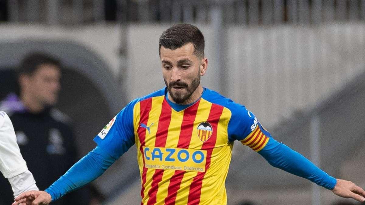 Danjuma y Diego López lideran el once Corberán: la alineación del Valencia