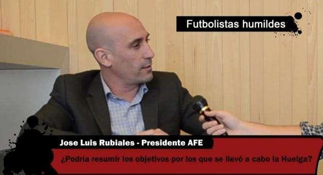 Marcos López: "Rubiales ha transformado una noticia extraordinaria en un episodio esperpéntico"