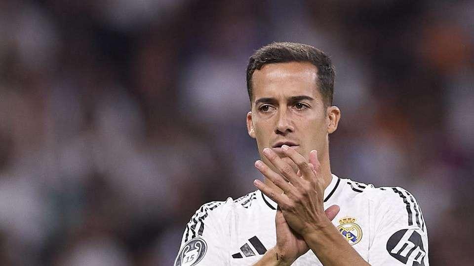 CAMBIO DEL REAL MADRID | Lucas Vázquez entra por Modric