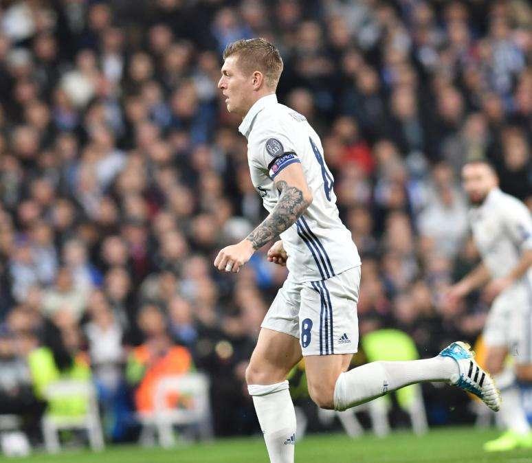 Kroos elogia al centrocampista del futuro del fútbol alemán