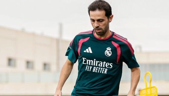 Primera prueba para Bernardo Silva: será la llave del centro del campo