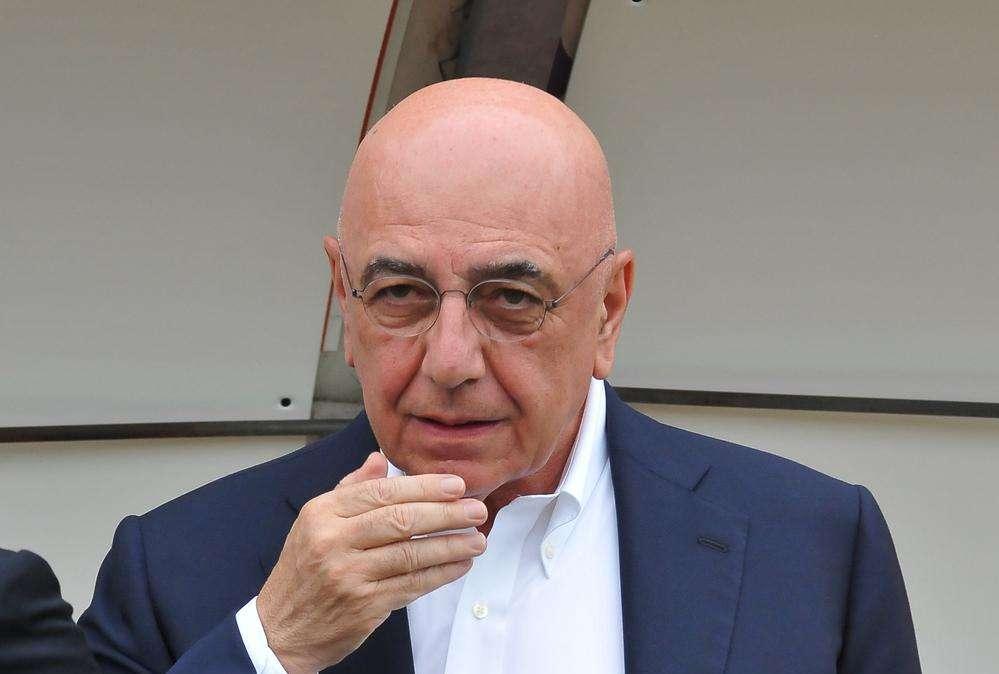 Galliani: "Balotelli seguirá en el Milan, no al cien por cien, pero sí al 99,9%"
