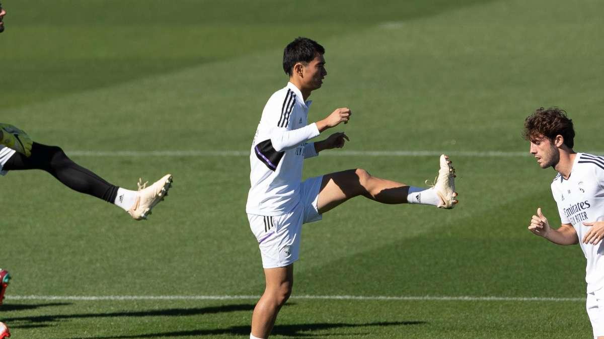 Oficial: la perla japonesa del Real Madrid se marcha a este club