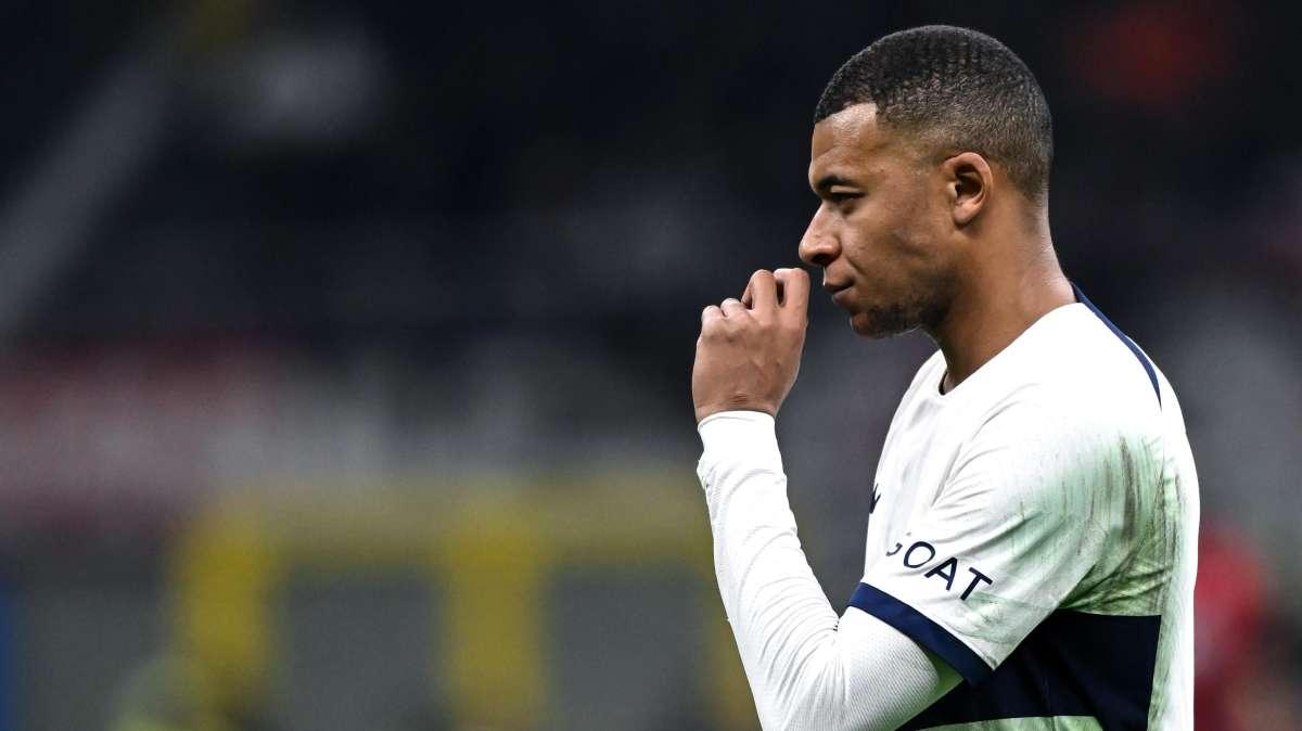 Mercado de fichajes en directo | Mbappé, 'en el vestuario' del Real Madrid