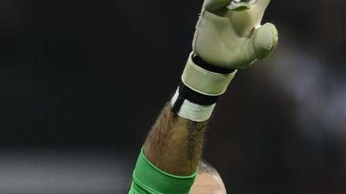 Superdeporte: El Valencia quiere a Valdés y no a Casillas