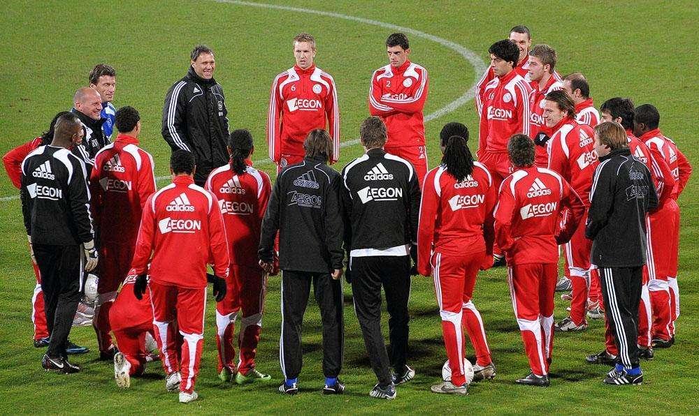 Ajax - Real Madrid, Beenhakker: "En el Ajax veo 11 jugadores, no veo un equipo"