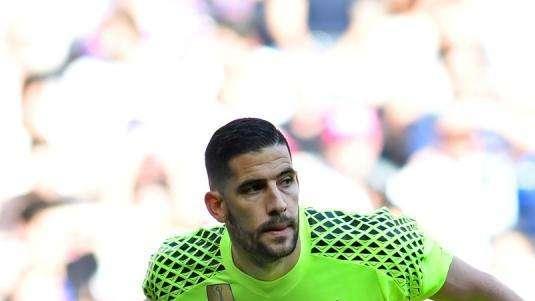 Ventas Real Madrid, el Leeds United quiere fichar a Kiko Casilla y ya negocia con los blancos