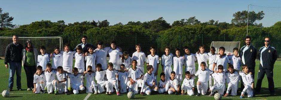 Los alumnos de la Fundación Real Madrid en Portugal ya tienen sus equipaciones