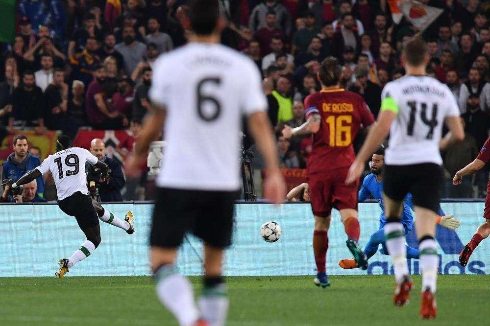 El Centro Islámico libera a Salah y a Mané de la realización del Ramadán para la final