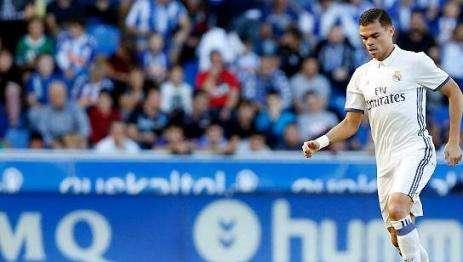AS: Pepe se aleja del Real Madrid 