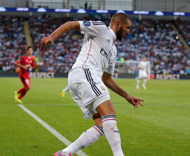 CaughtOffside: Wenger por fin se olvida de Benzema