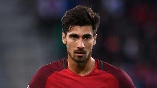 Mediaset: Juventus y Valencia acercan posturas por André Gomes