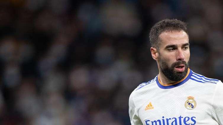 El lateral que ha llamado la atención del Real Madrid como futuro relevo de Carvajal