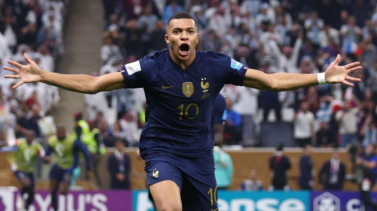 Mercado de fichajes en directo | Bombazo Mbappé, el Liverpool pone precio a Salah...