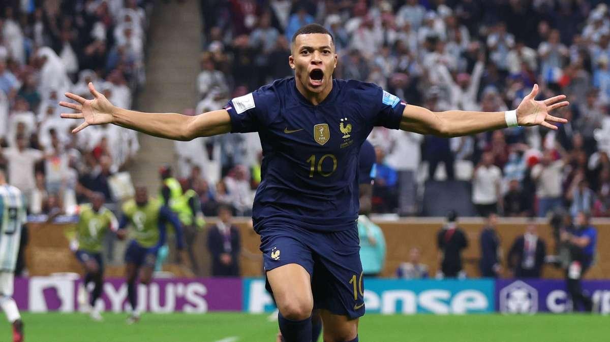 Mbappé: "Creo que cumplo los criterios para ganar el Balón de Oro"