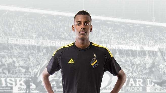 Wulcan sobre el nuevo fichaje del Madrid: "Isak es mejor que Ibra con 17 años"