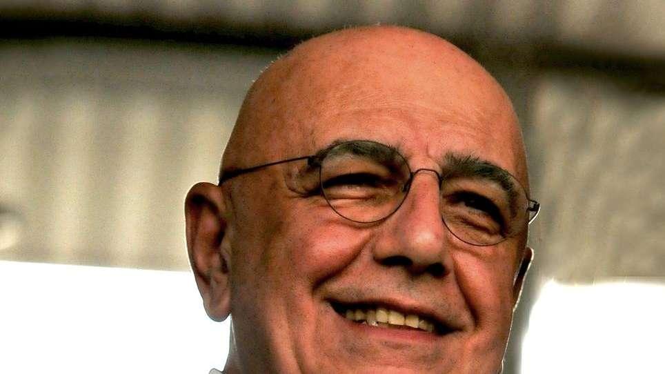 Galliani, sobre Diego López: "Hemos fichado al mejor portero de Europa"