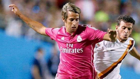 Daily Express: El Arsenal se suma a la puja por Coentrao
