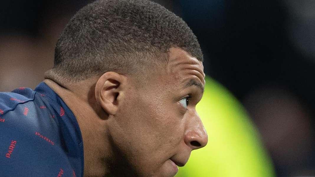Advierten sobre el "extraño" silencio que hay en Francia con Mbappé