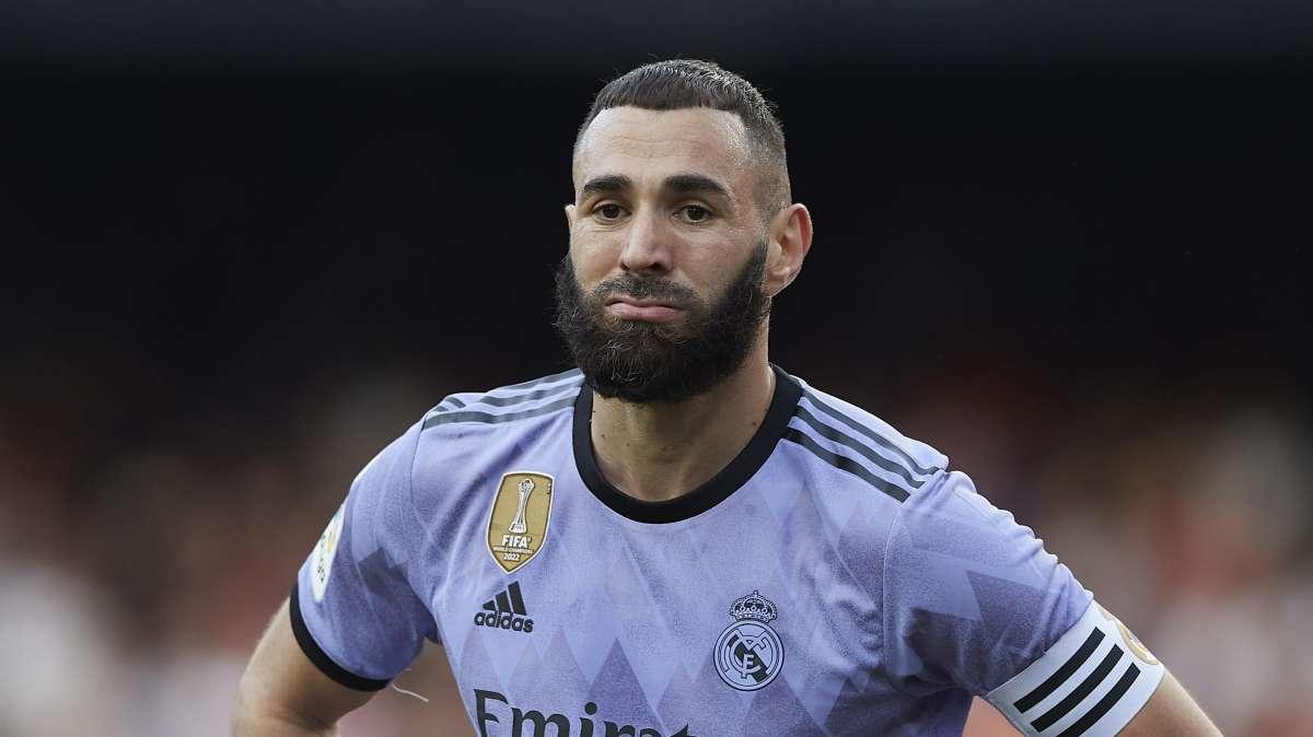 Algo pasa con Karim Benzema y no es bueno