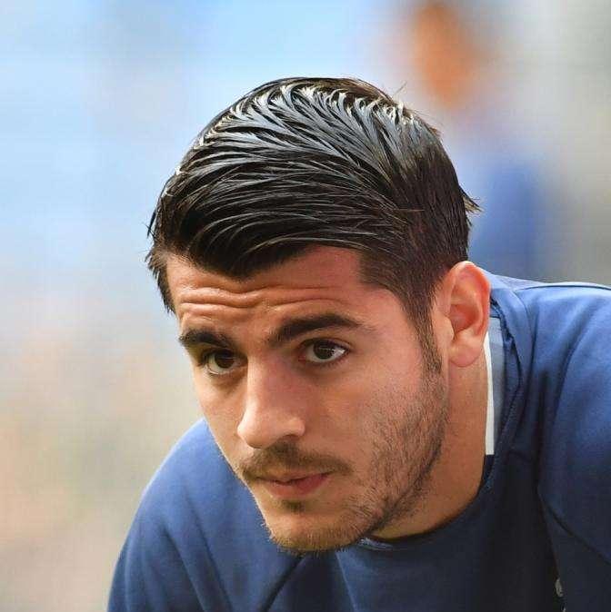 El director deportivo del Dortmund ve complicada la llegada de Morata: "Es demasiado caro"