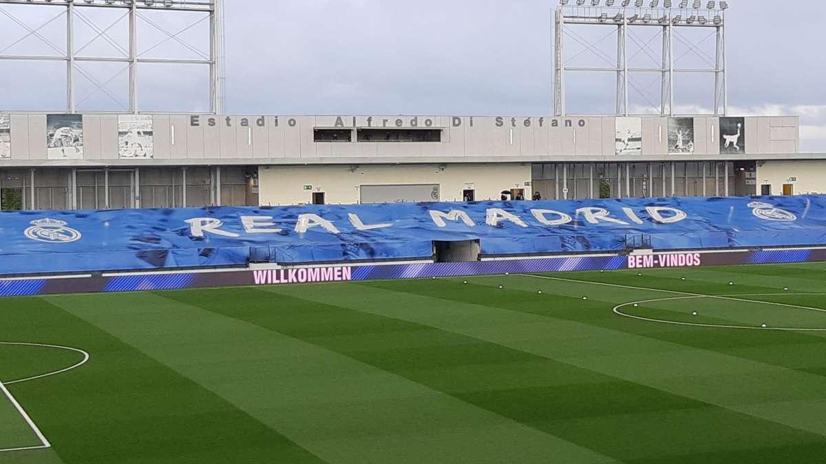 El Real Madrid mueve ficha: una de sus promesas más longevas prepara su salida