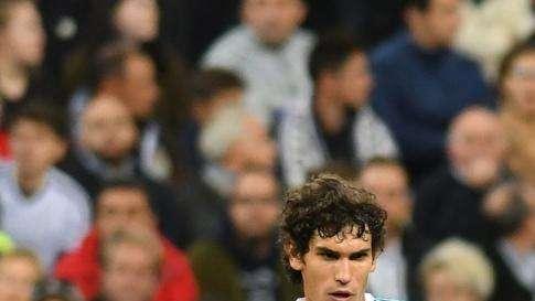 Alarma Vallejo: un informe sobre sus continuas lesiones empieza a asustar al Real Madrid