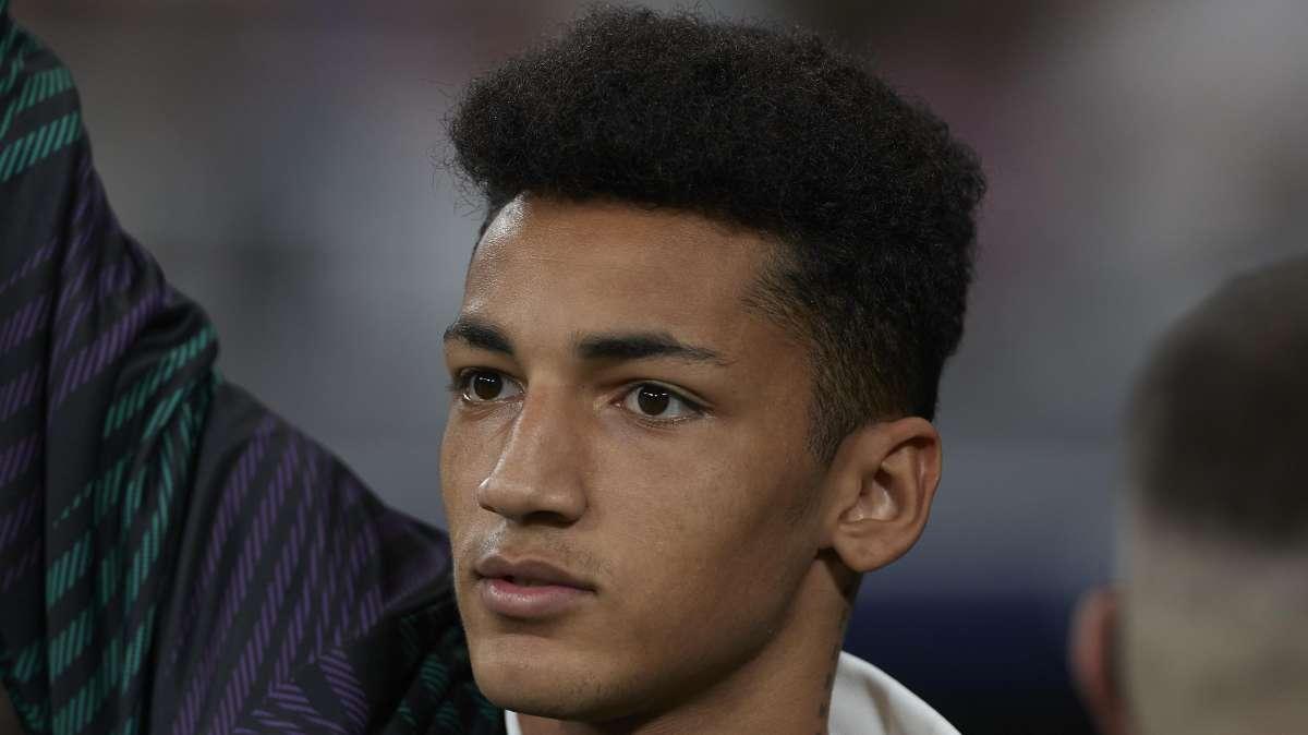 Nuevos minutos para Álvaro Rodriguez en el Sevilla - Real Madrid