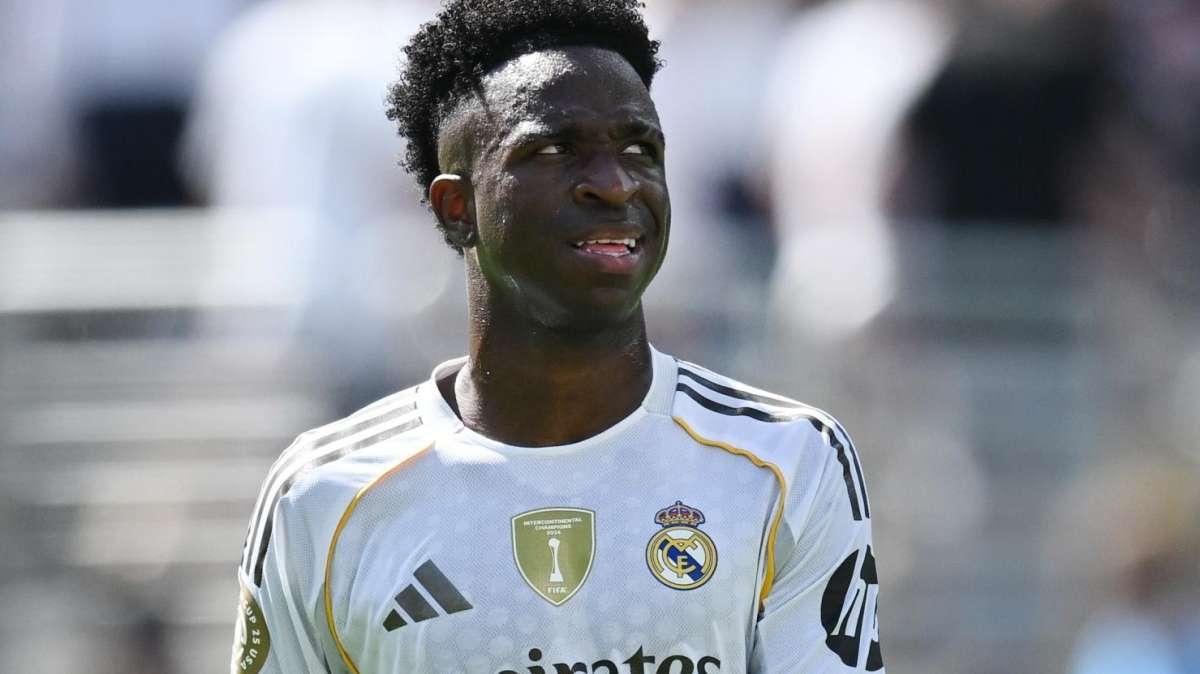 Desvelan una charla clave entre Vinicius y Xabi Alonso antes del partido contra el Levante