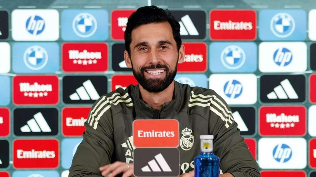 Arbeloa, en rueda de prensa: "Nadie entiende que el Caso Negreira siga sin resolverse"