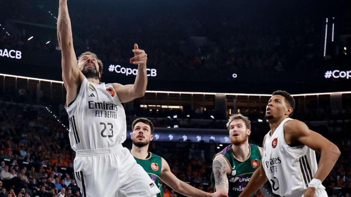 Real Madrid 100-70 Unicaja | A semifinales con paso firme
